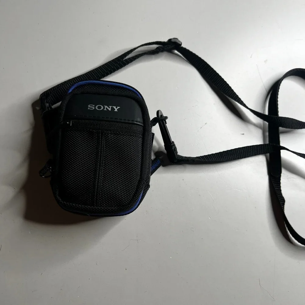 Sony Compact Camera Case Black Nylon Padded Shoulder Bag with Belt Loop